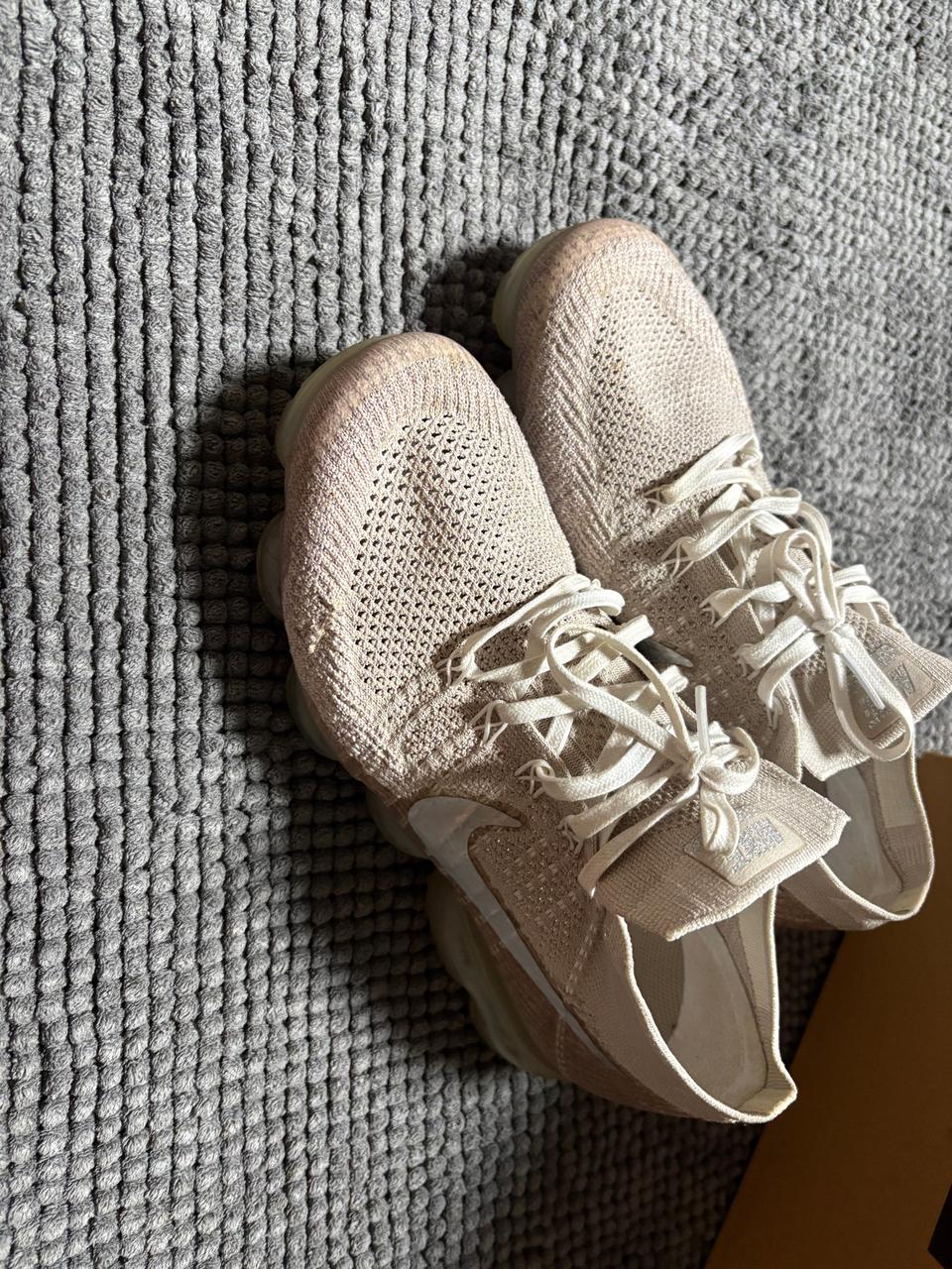 나이키 에어 베이퍼맥스 플라이니트 275사이즈