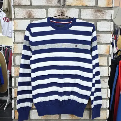 129. 타미힐피거 긴팔 니트