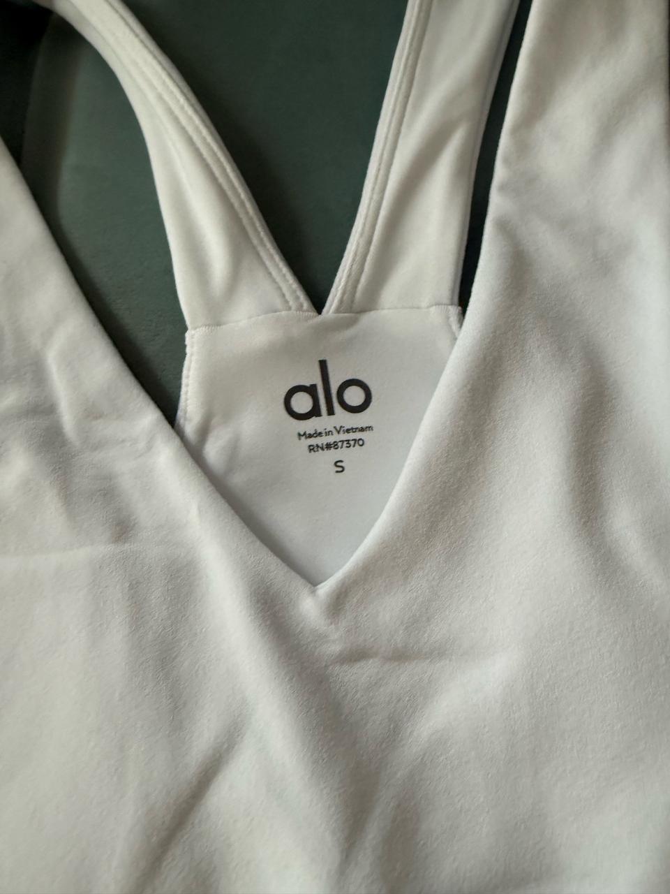 Alo 요가 브라탑 S