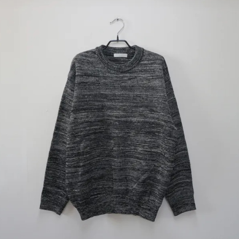 애이블리 빈티지 보카시 루즈핏 니트