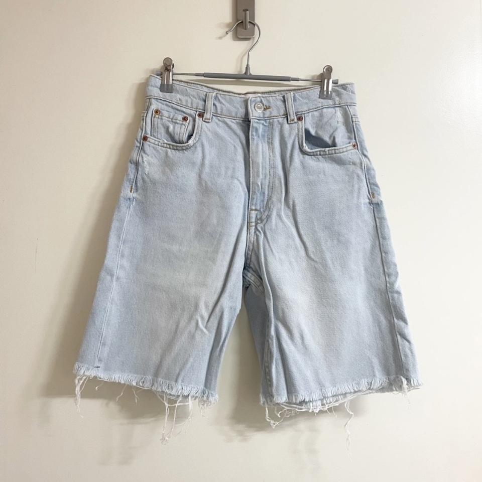 [새상품] 자라 (ZARA) 연청 데님 반바지 버뮤다 팬츠 (32)