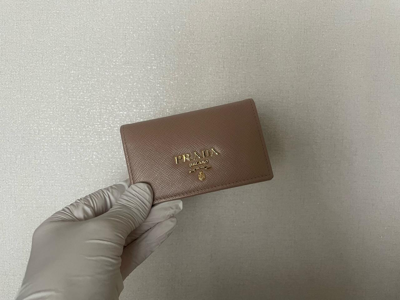 중고 프라다 사피아노 반지갑