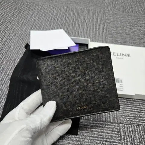 [정품]셀린느 트리오페 포켓 반지갑