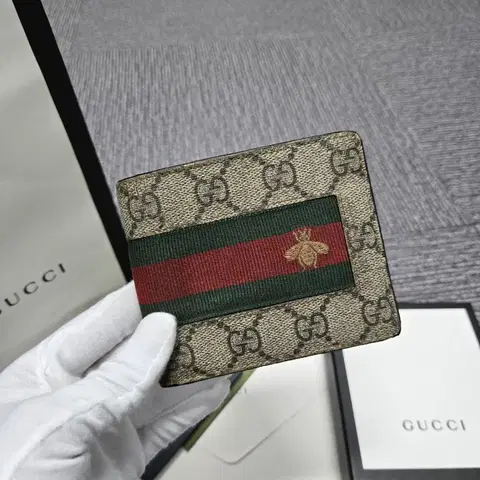 [정품]구찌 웹삼선 꿀벌 반지갑