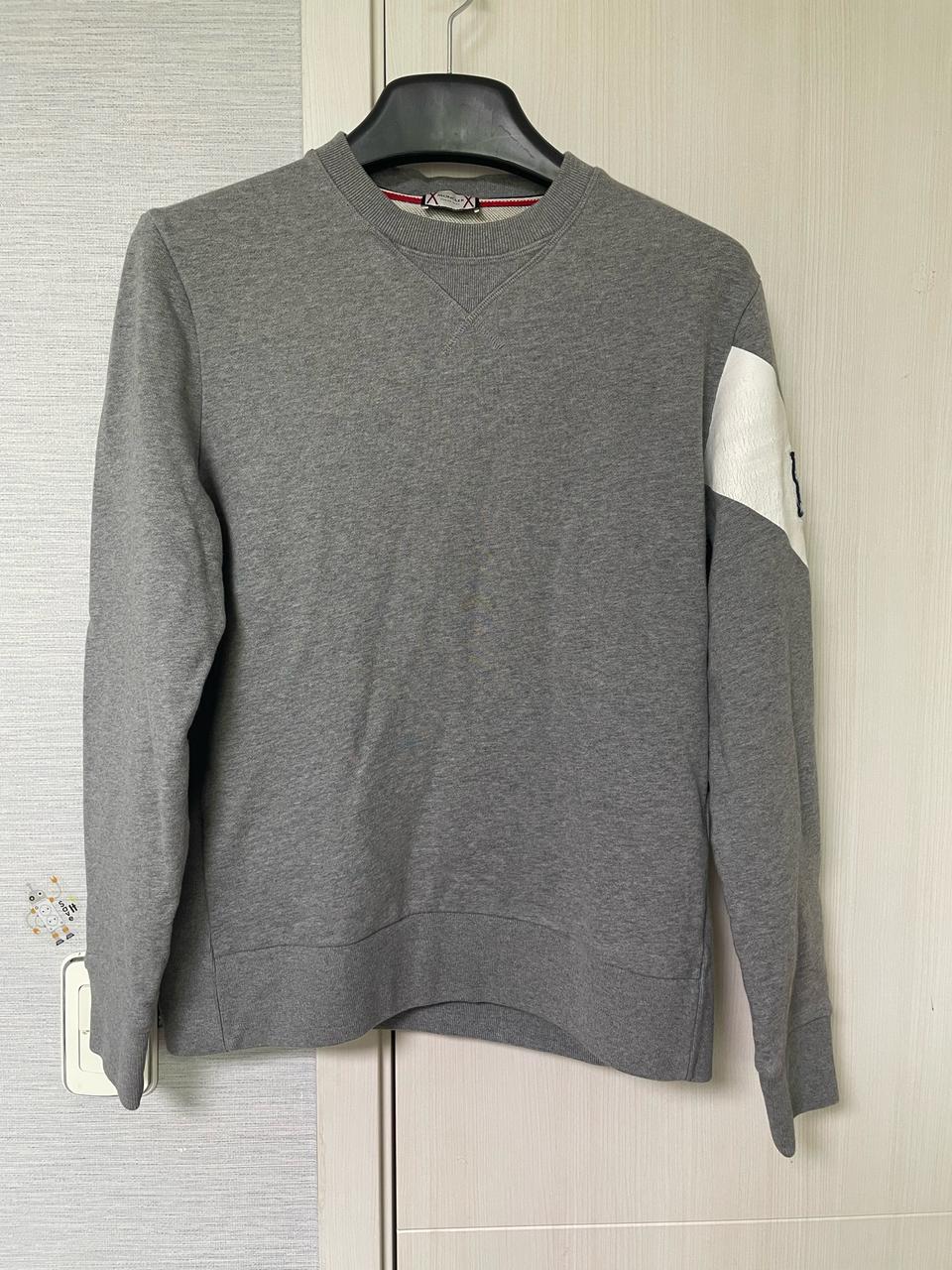 [M] 몽클레어 감마블루 와펜 맨투맨