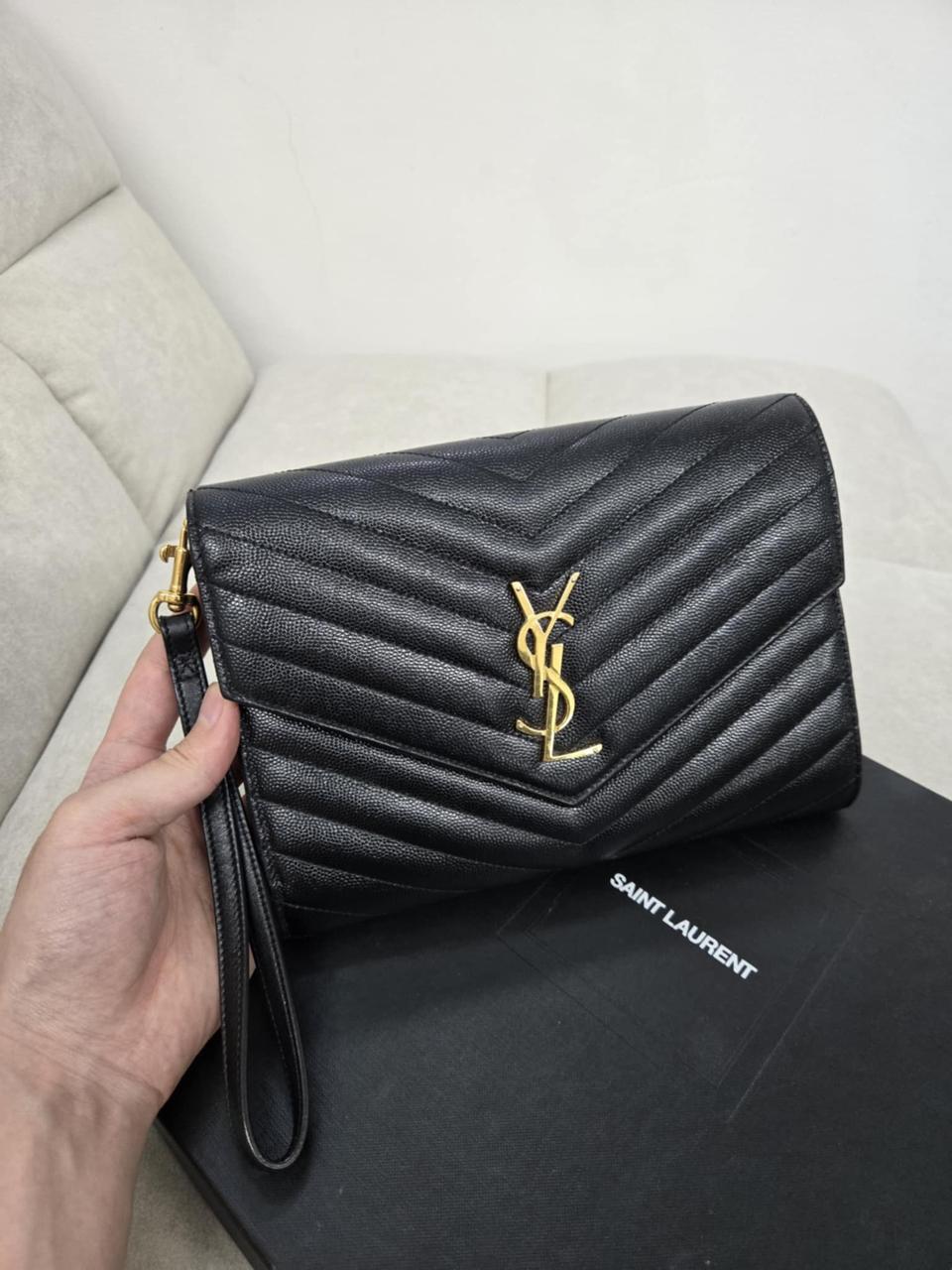 입생로랑 엔벨로프 플랩 클러치 정품