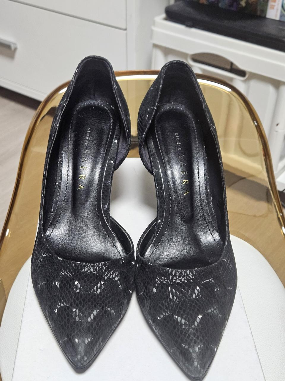 세라 SAERA 스튜디오세라 여성구두 뱀피 스틸레토 240