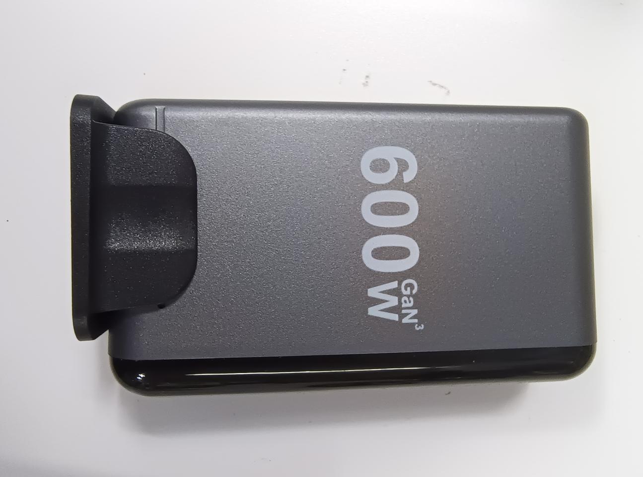 600W GaN USB C포트 충전기 PD3.1 고속 충전 스테이션 8포