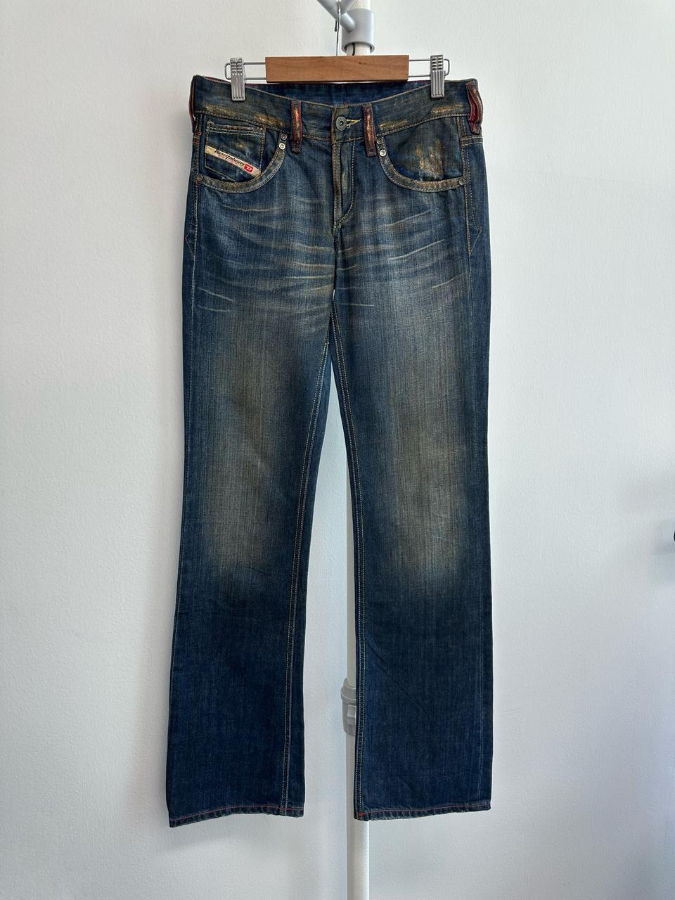 디젤 더티오일워싱 레드스티치 청바지