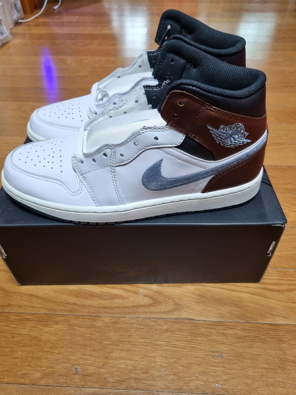 (안전결제.새상품)나이키 운동화  사이즈270