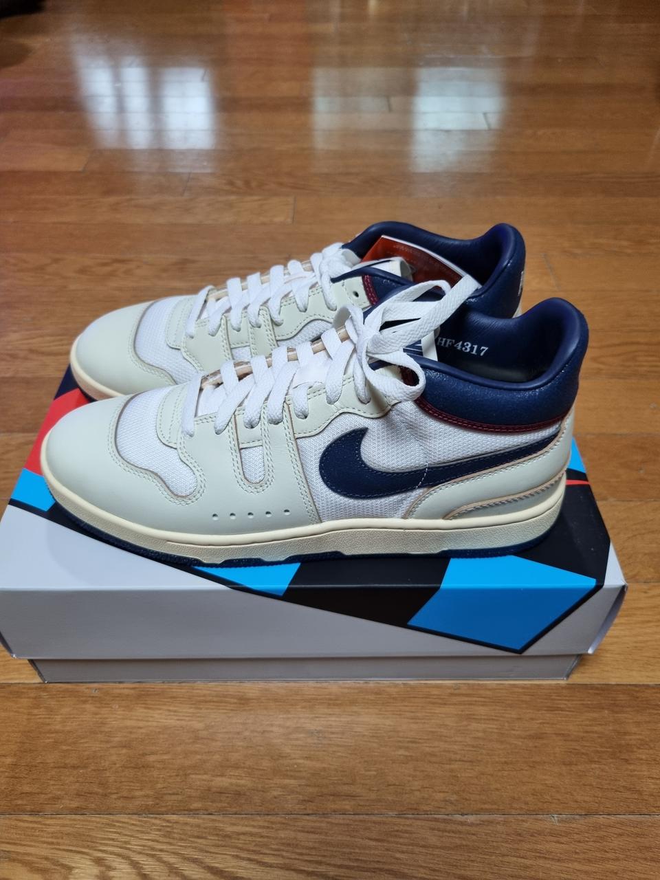 (안전결제.새상품)나이키 운동화  사이즈270