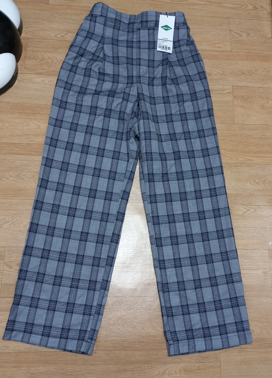새상품 제너럴아이디어 체크 바지 싸이즈s 택포15000