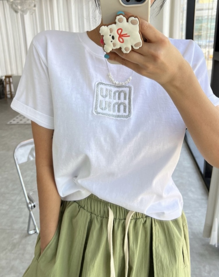 미우미우 여자반팔 화이트면 여름기본 티