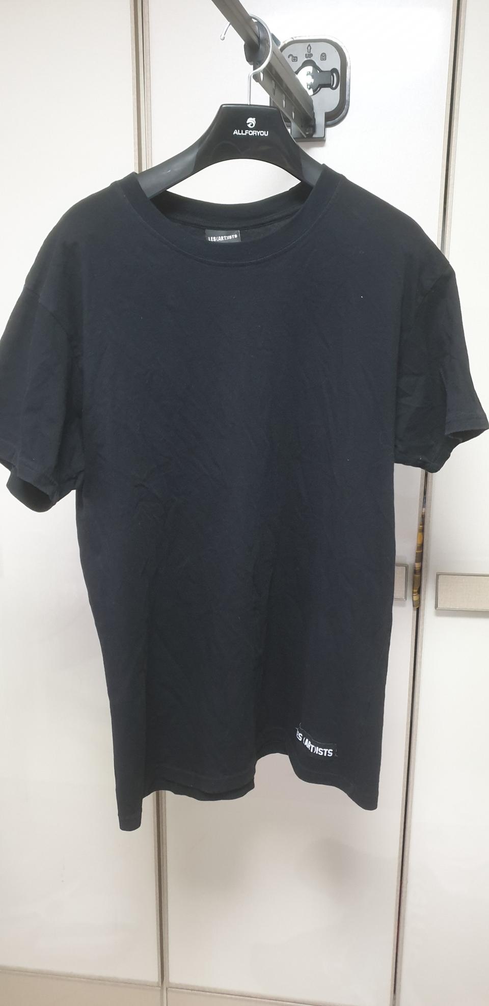 105) Les(Art)ists 티셔츠 블랙