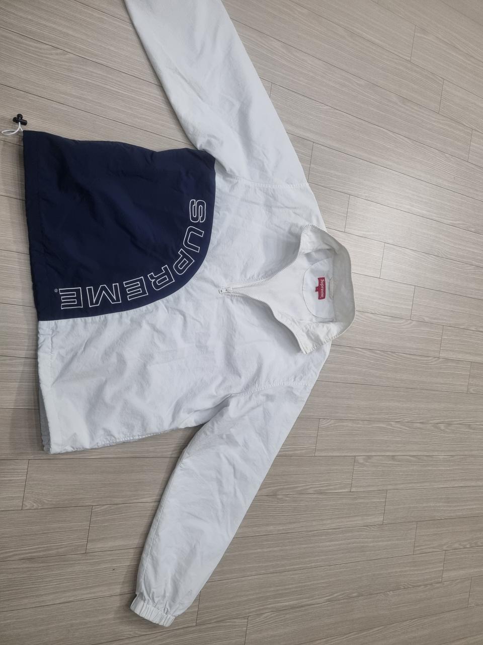 슈프림 아노락 화이트 네이비