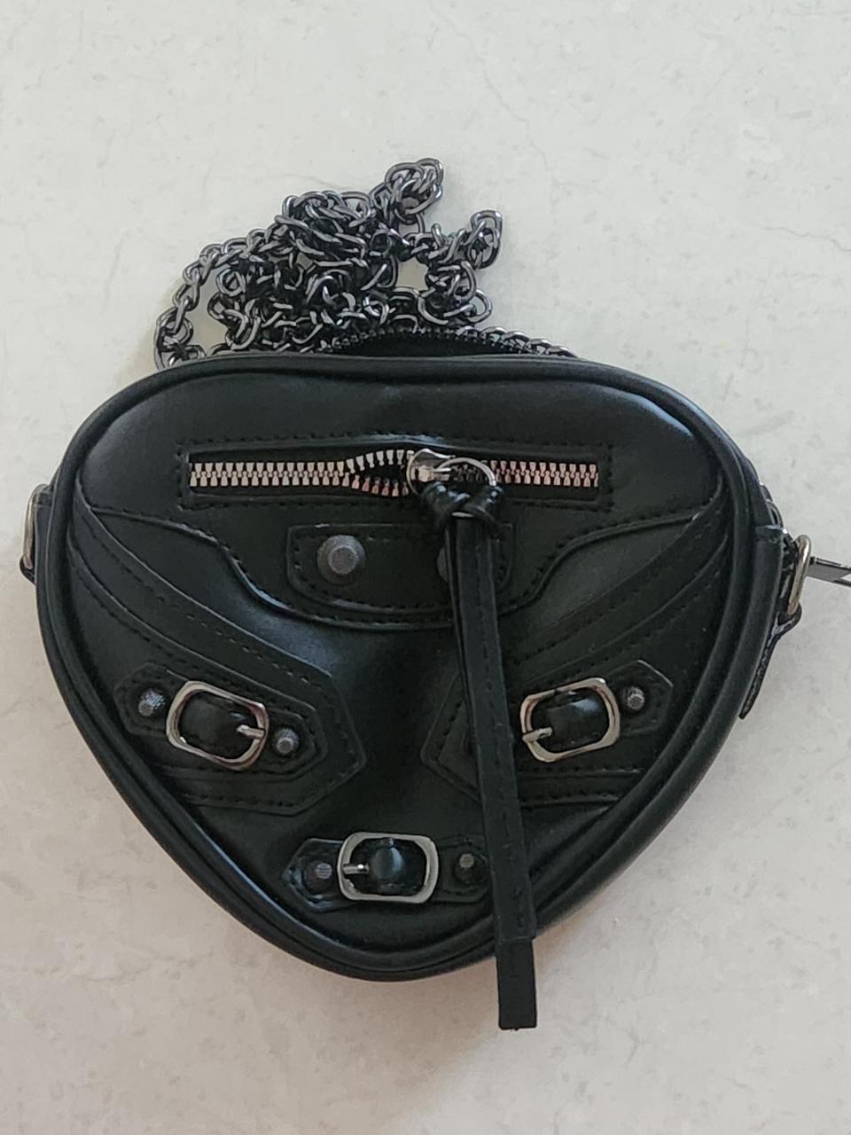 발렌시 카골 하트 미니