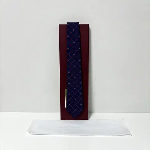 (새상품) 구찌 더블 GG 체크 실크 자카드 넥타이