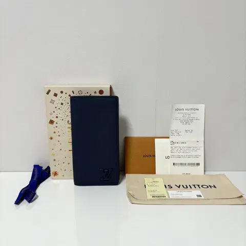 (새상품급) 루이비통 LV 에어로그램 브라짜 월릿 장지갑