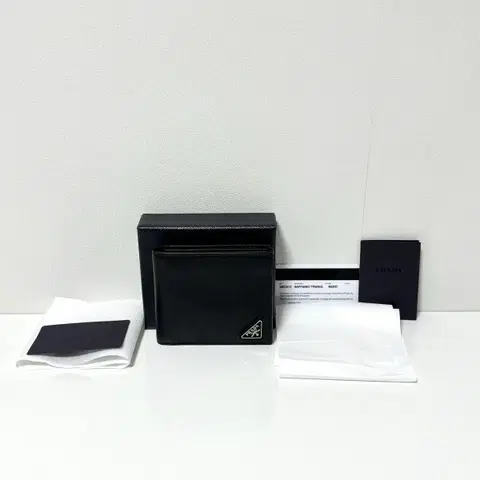 프라다 사피아노 투톤 반지갑