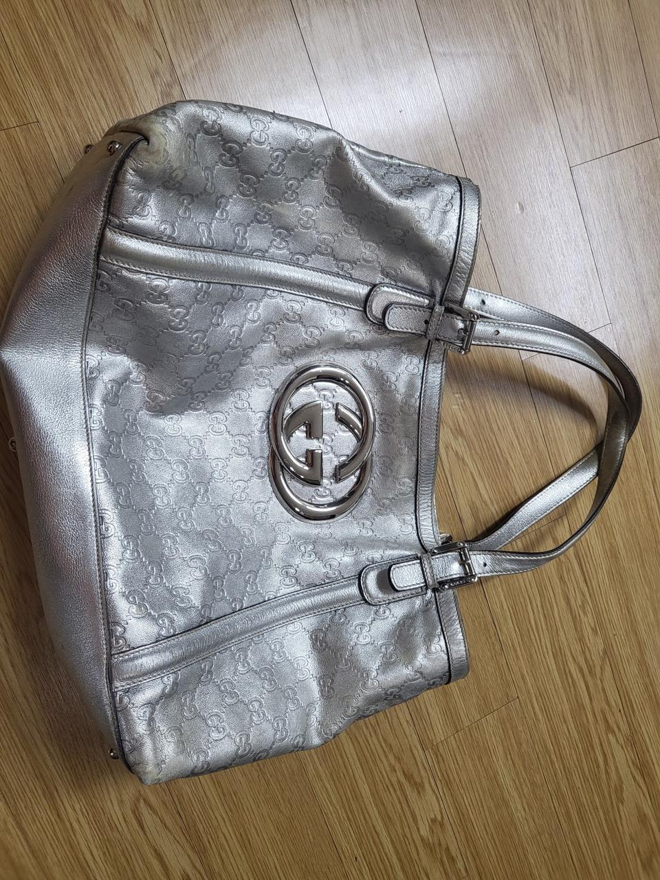 정품구찌 실버가방