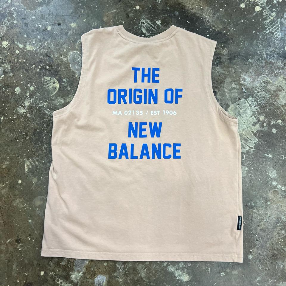 100) 뉴발란스 나시 슬리브리스 티셔츠 민소매 티셔츠