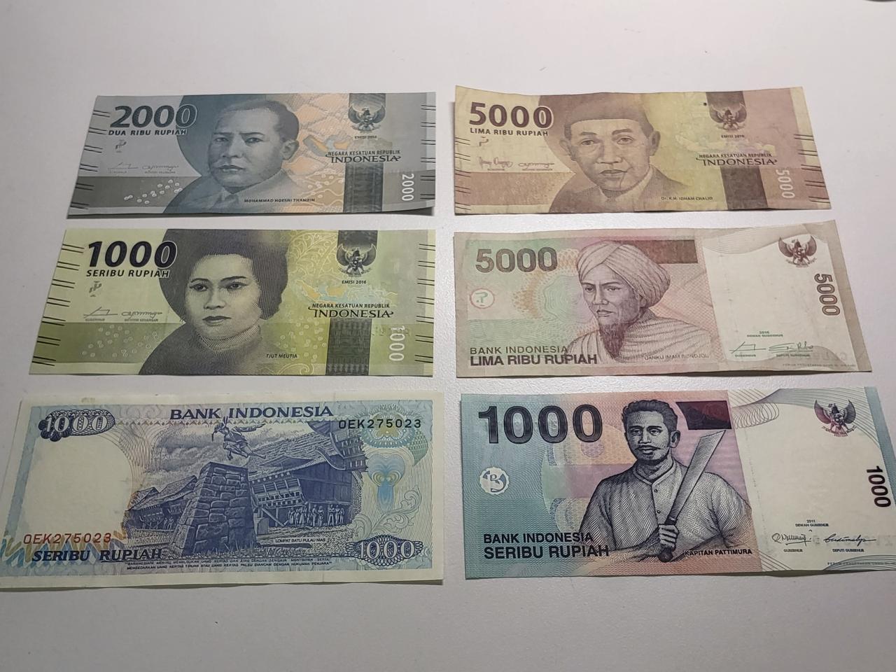 수집용 외국 지폐들 저렴히 판매합니다