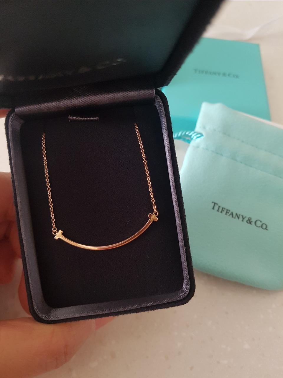 티파니앤코 스마일 목걸이(정품)