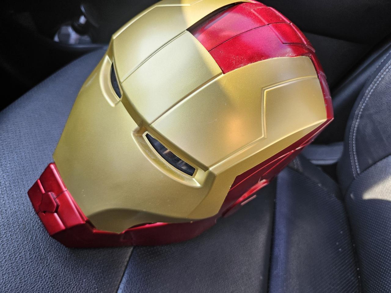 아이언맨 헬멧