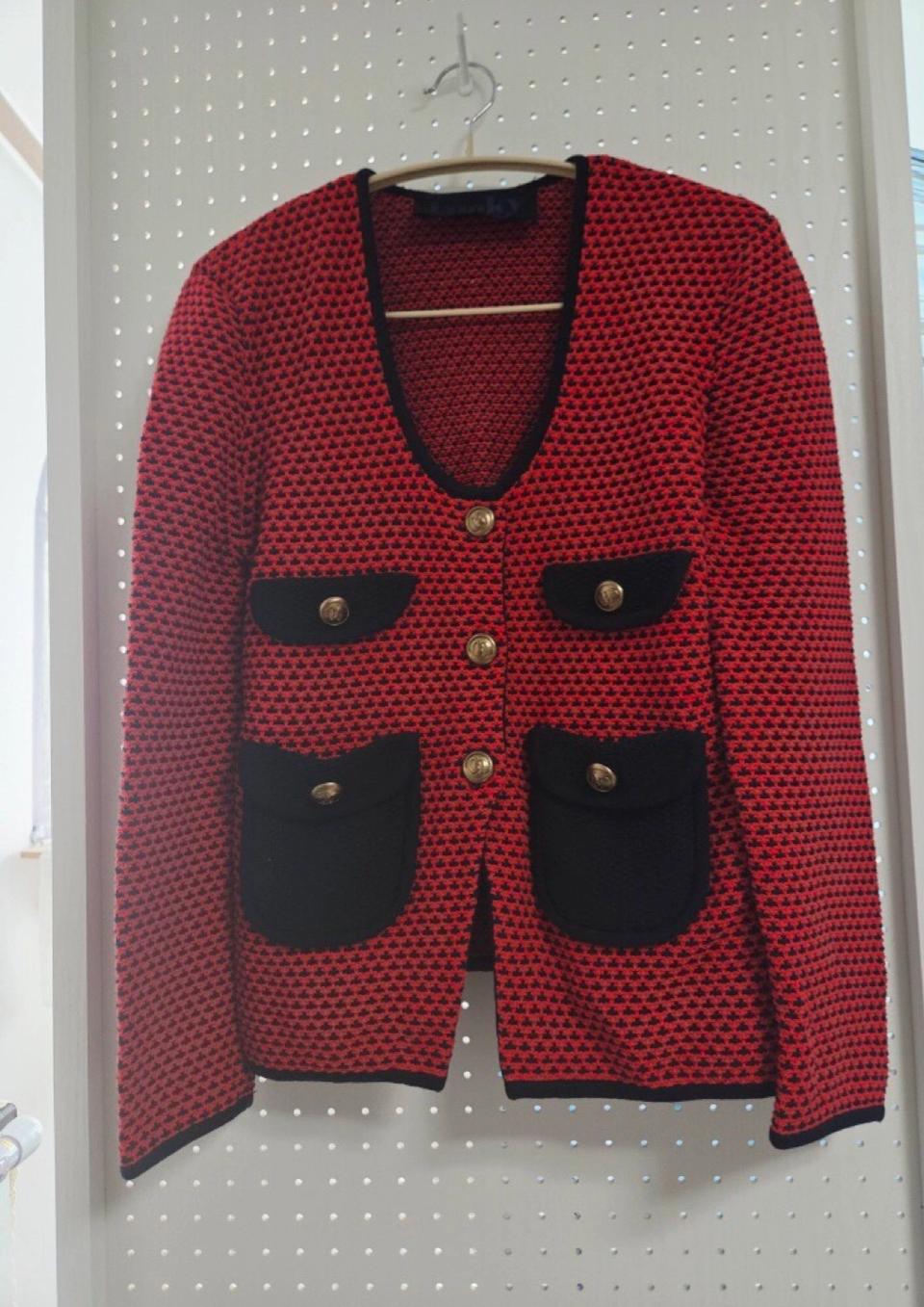 럭키슈에뜨 니트 쟈켓