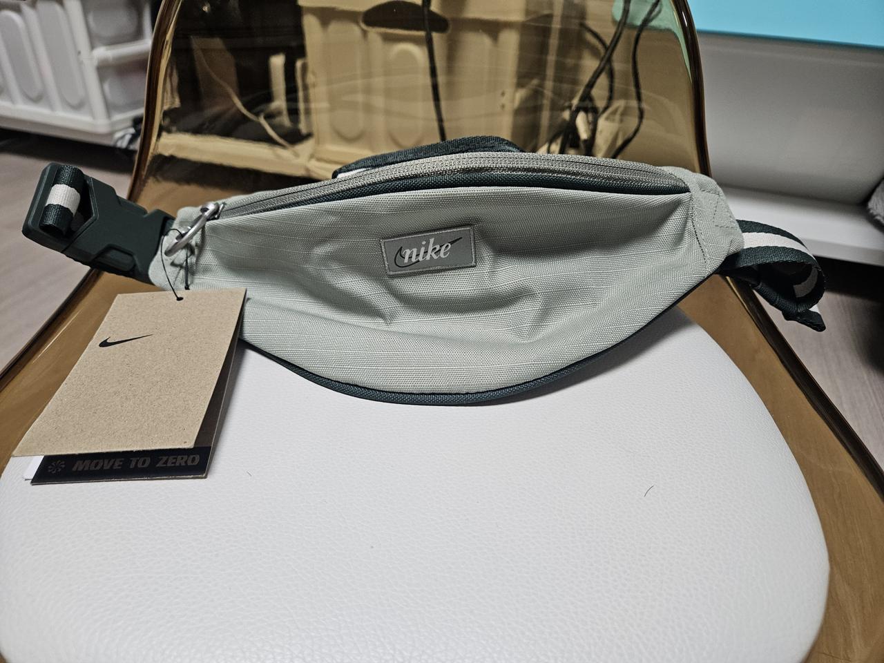 나이키 매장판 헤리티지 레트로 패니 팩 그린 런닝가방 힙색 크로스백