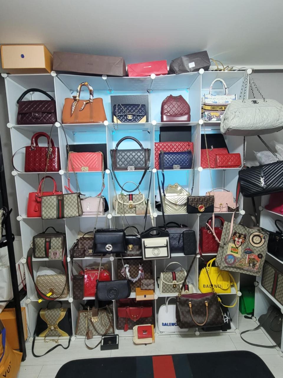 놀로와명품 25년6월 업뎃 정품 가방