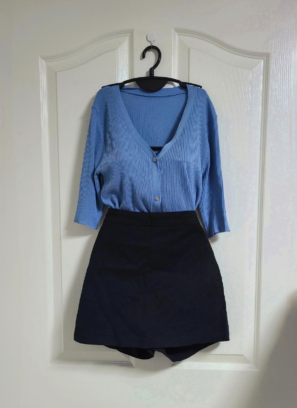 골지 니트 가디건+옆지퍼 치마반바지 투피스 코디세트