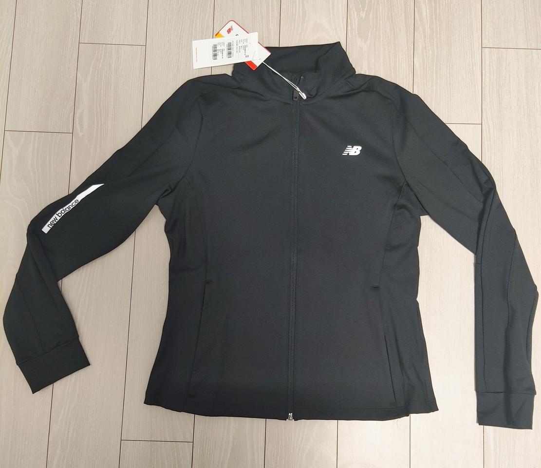 새상품 뉴발란스 트레이닝 집업