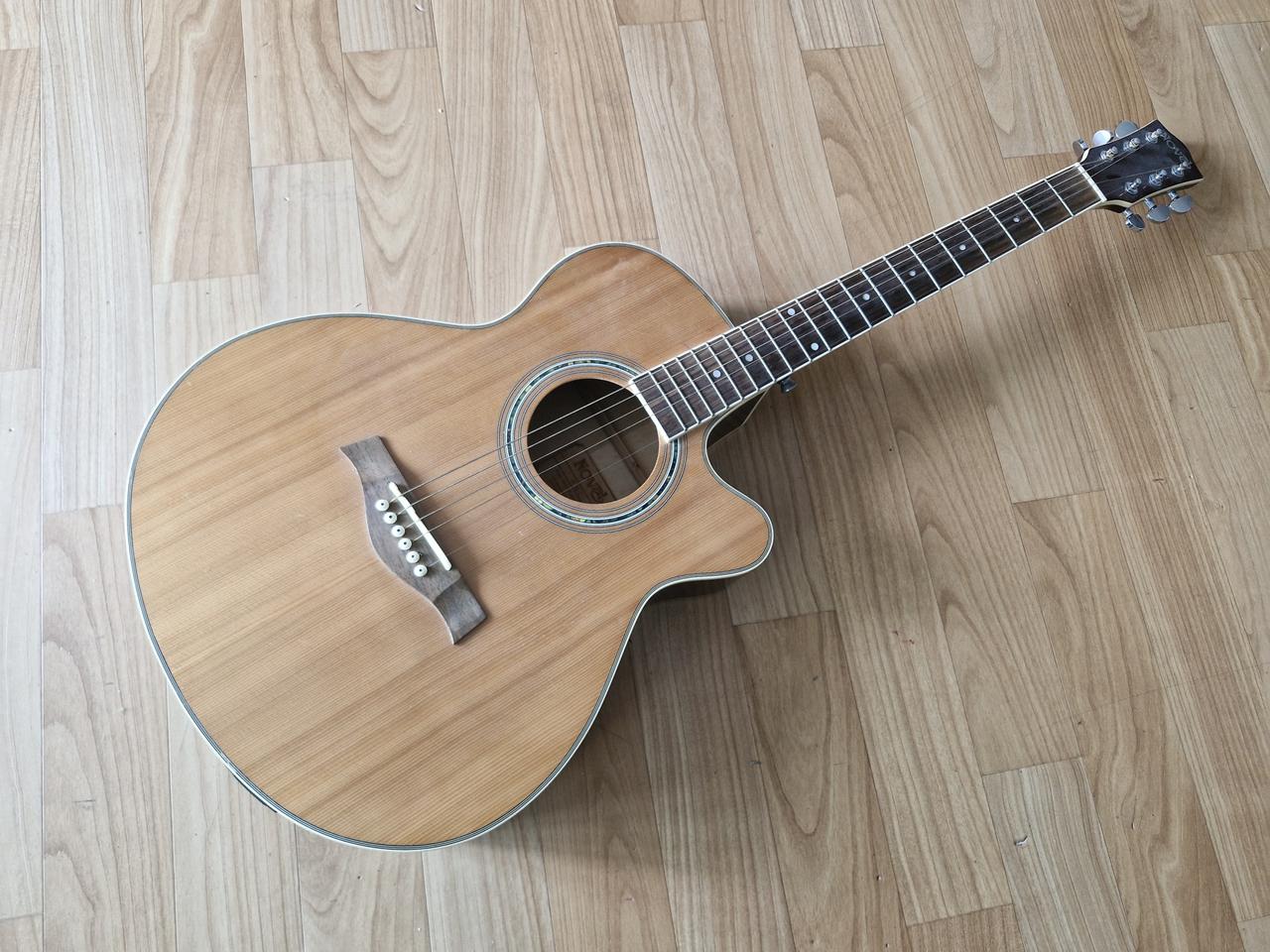 NOVEL 노블 N30C 통기타 (줄하나없음)