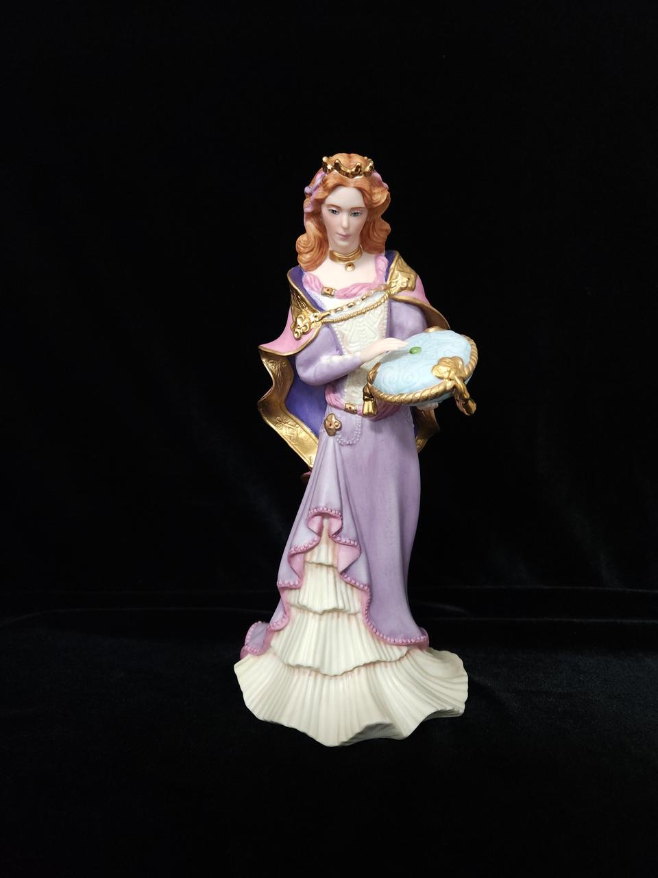 레녹스 레전더리 프린세스 피겨린. 공주와 완두콩