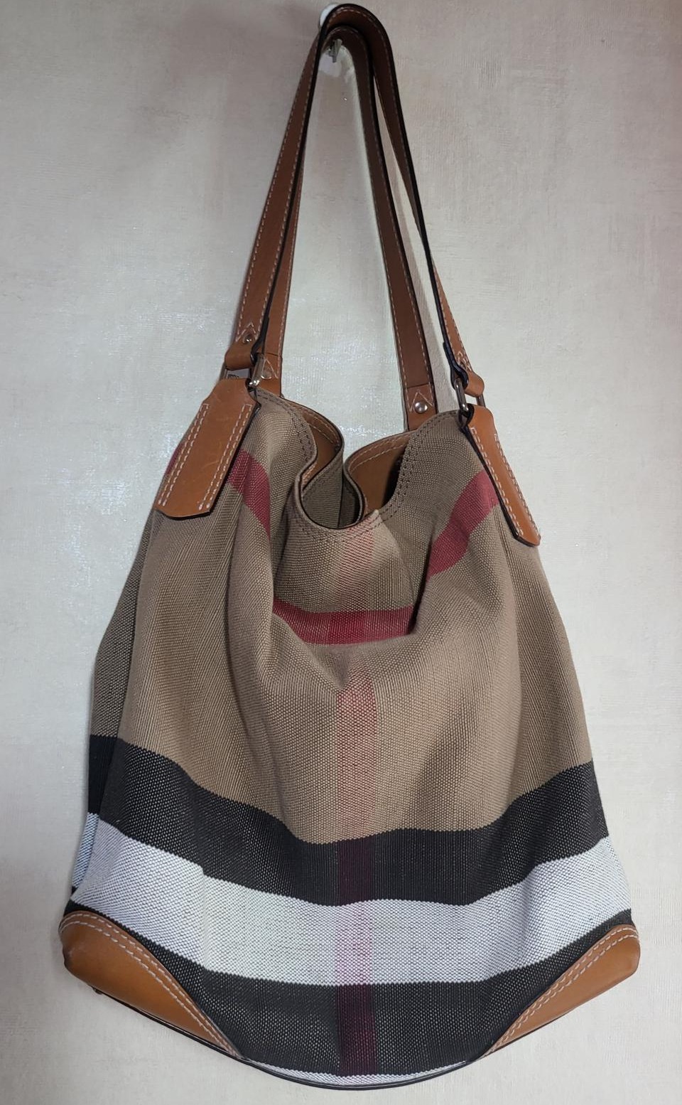 버버리 정품 호보백 세트. 라지. 상태우수