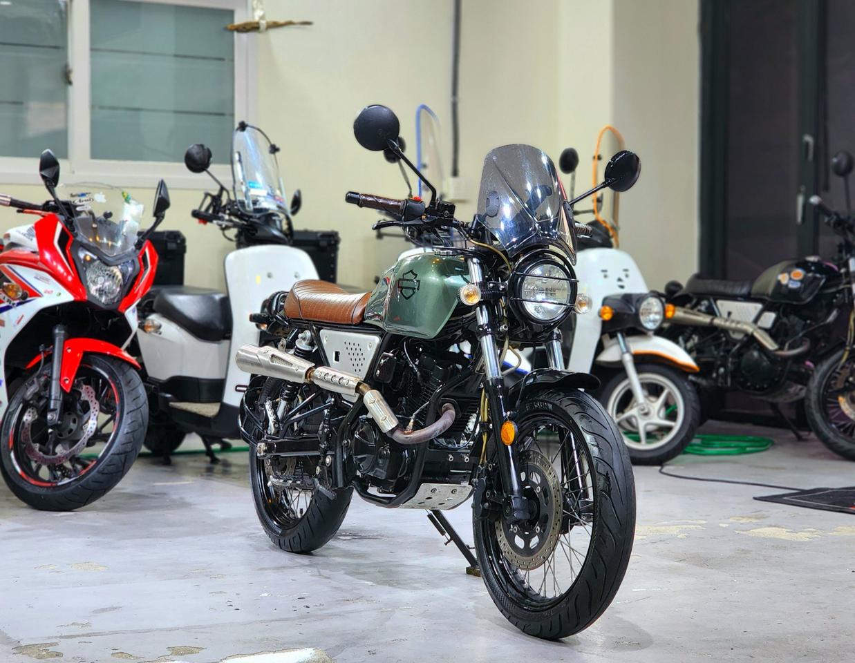 18년식.부캐너125 오토바이.판매