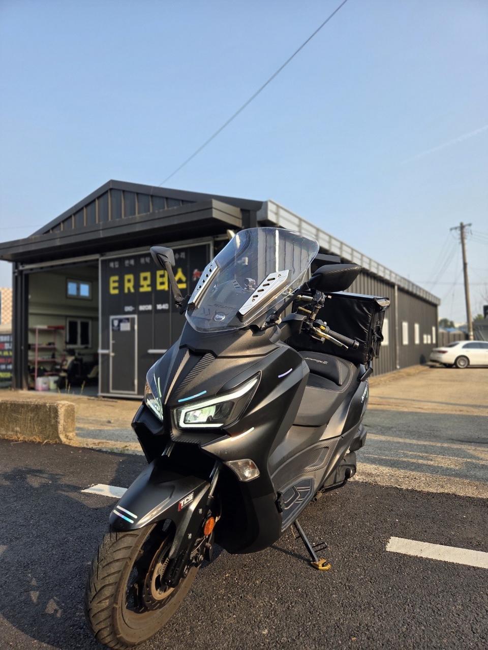 SYM 조이맥스Z+300