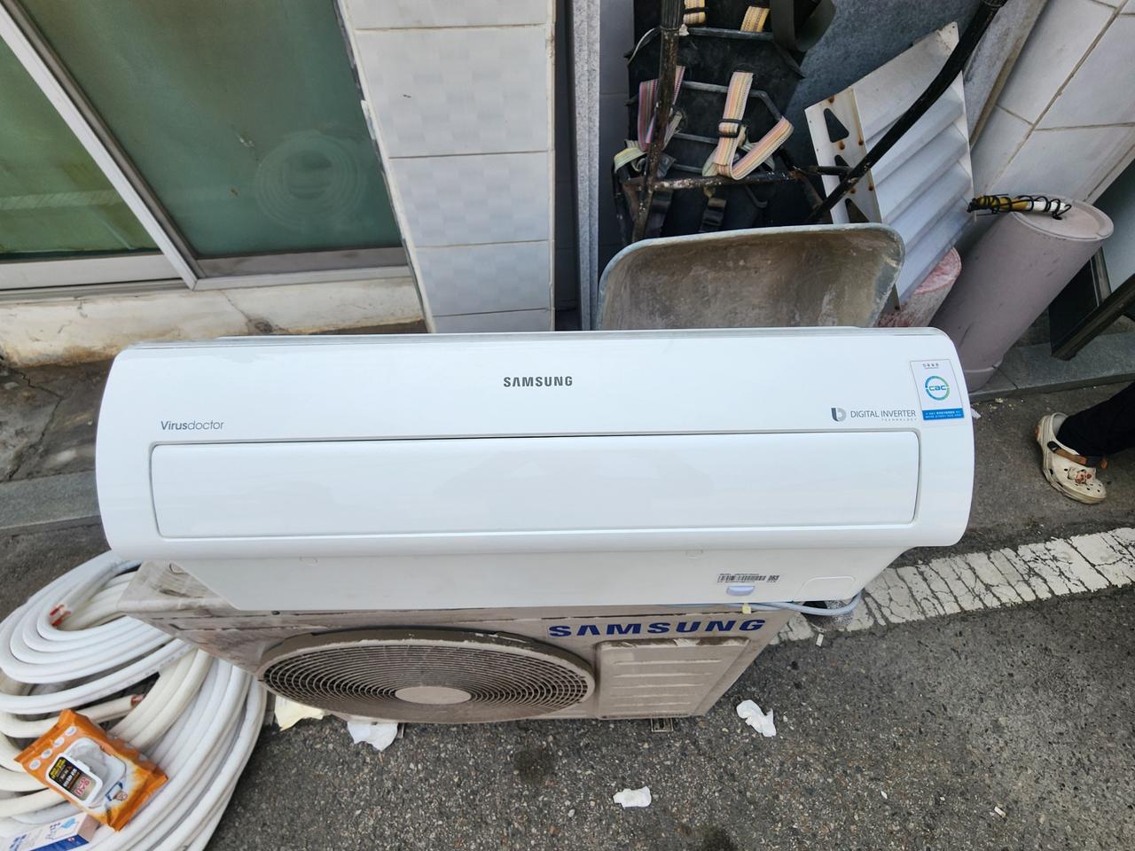 삼성 벽걸이형 인버터 7평형 에어컨 팝니다.