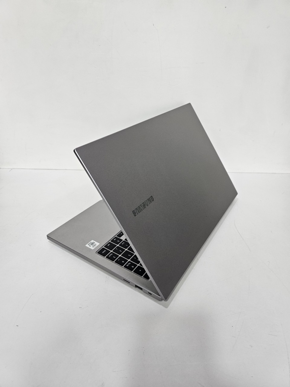 i5-10세대!!슬림 삼성15인치사무용노트북