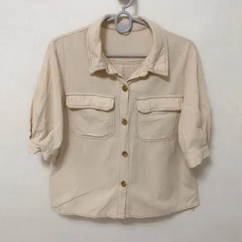 로미스토리 반팔 남방 겸 자켓 베이지 포켓 카라 셔츠