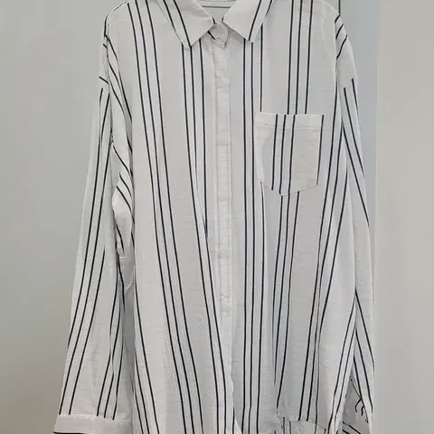 Enc 오버사이즈 스트라이프 셔츠 블라우스 프리사이즈 미착용