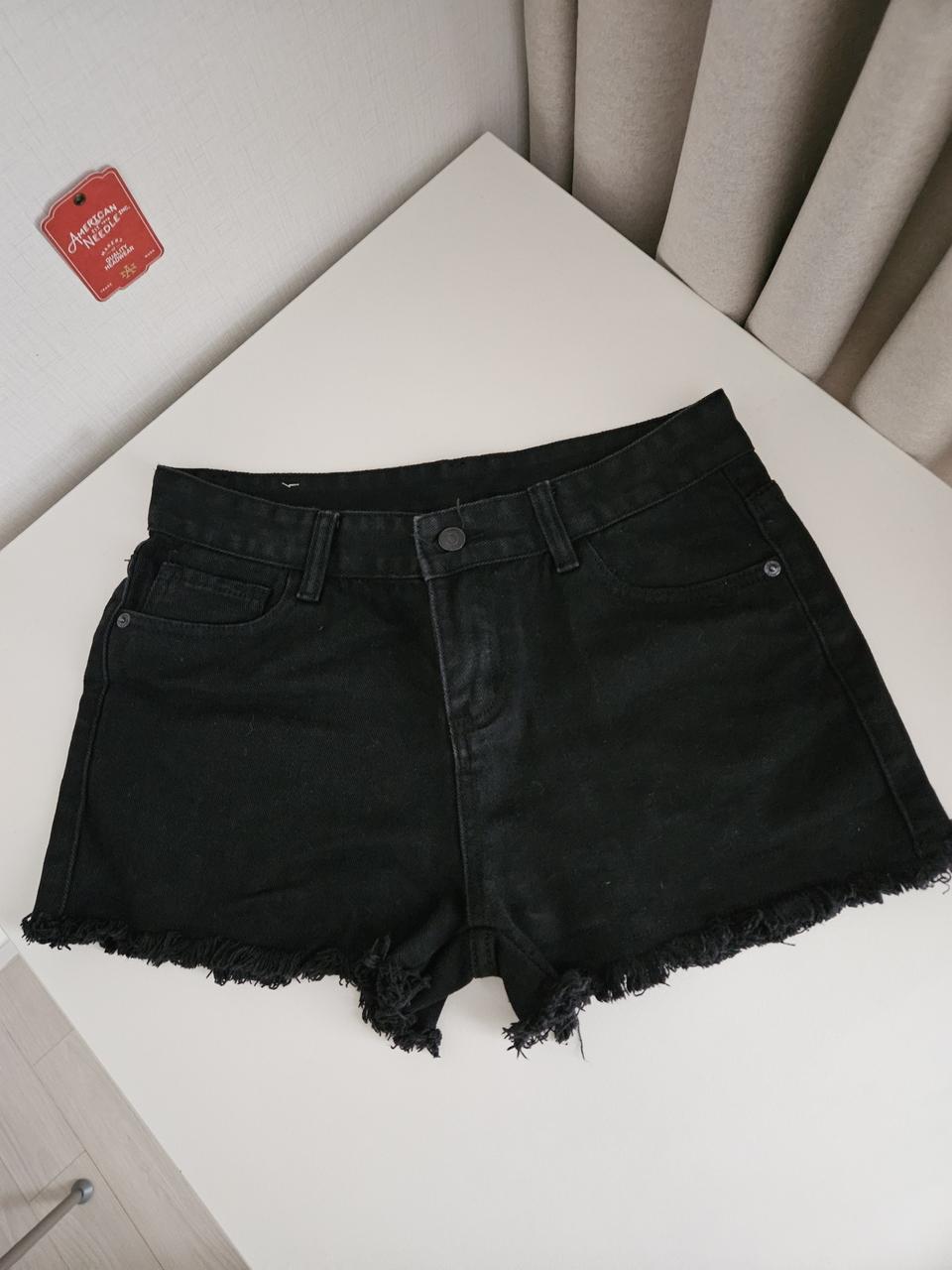 새제품 반바지L