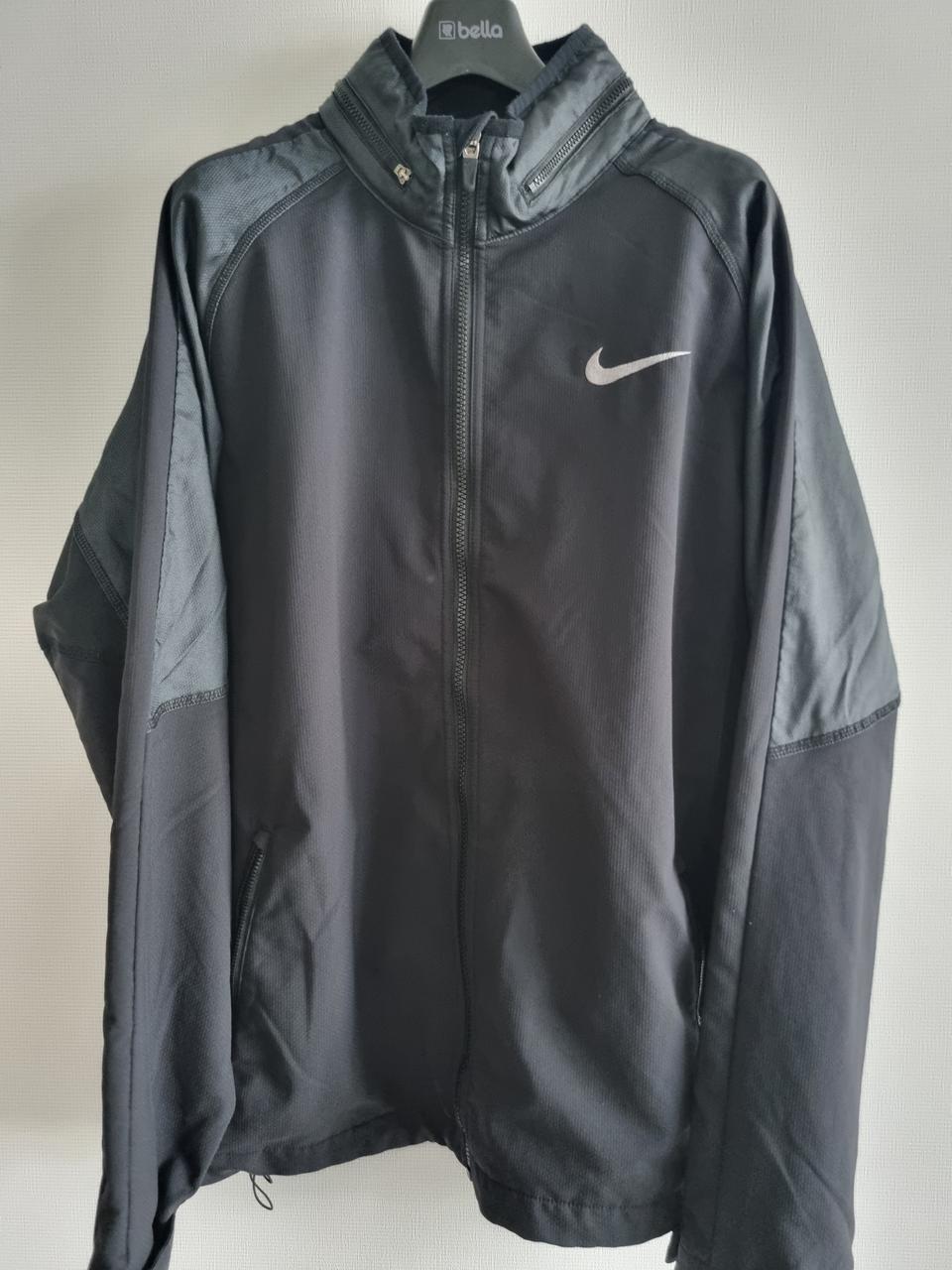나이키 바람막이 XXL