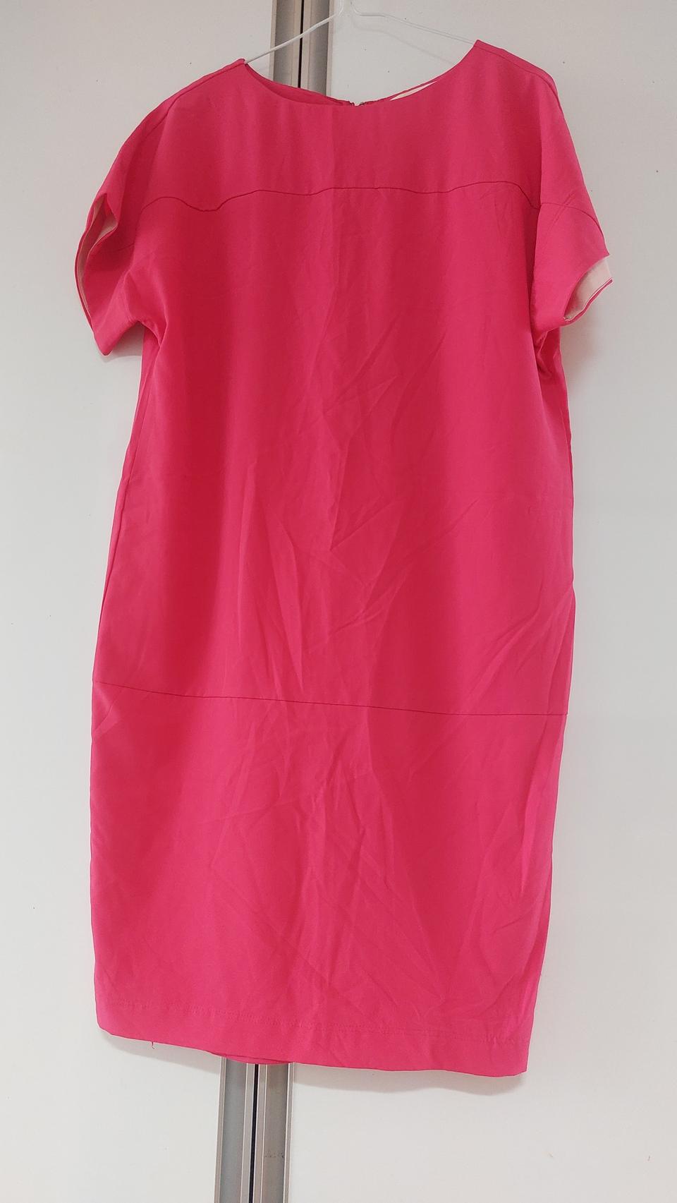 핑크 반팔 원피스