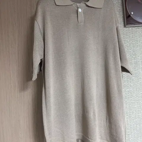 새상품 카라니트반팔