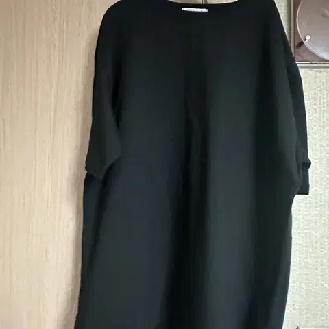 새상품 기본 블랙 면티 105는 오버핏 110도 가능