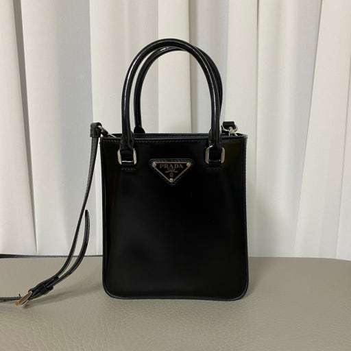 프라다 블러시드 미니 토트백