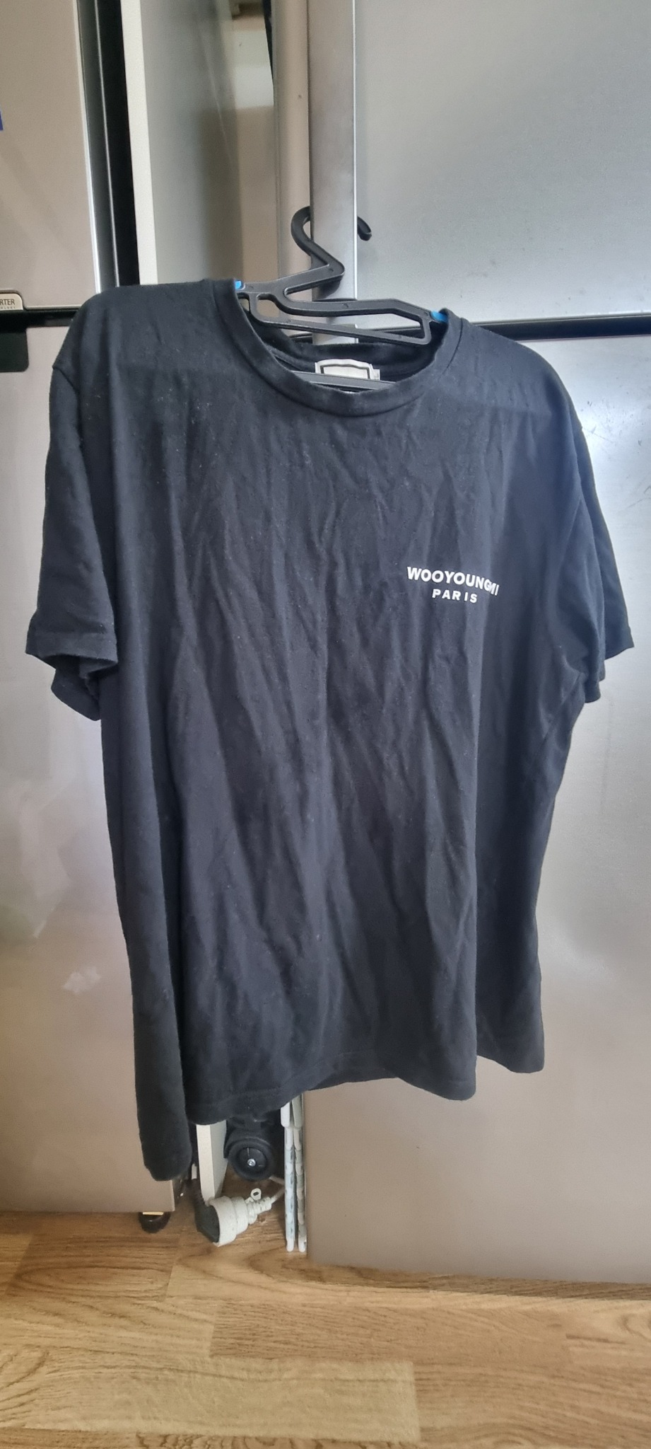 반팔티 팝니다.