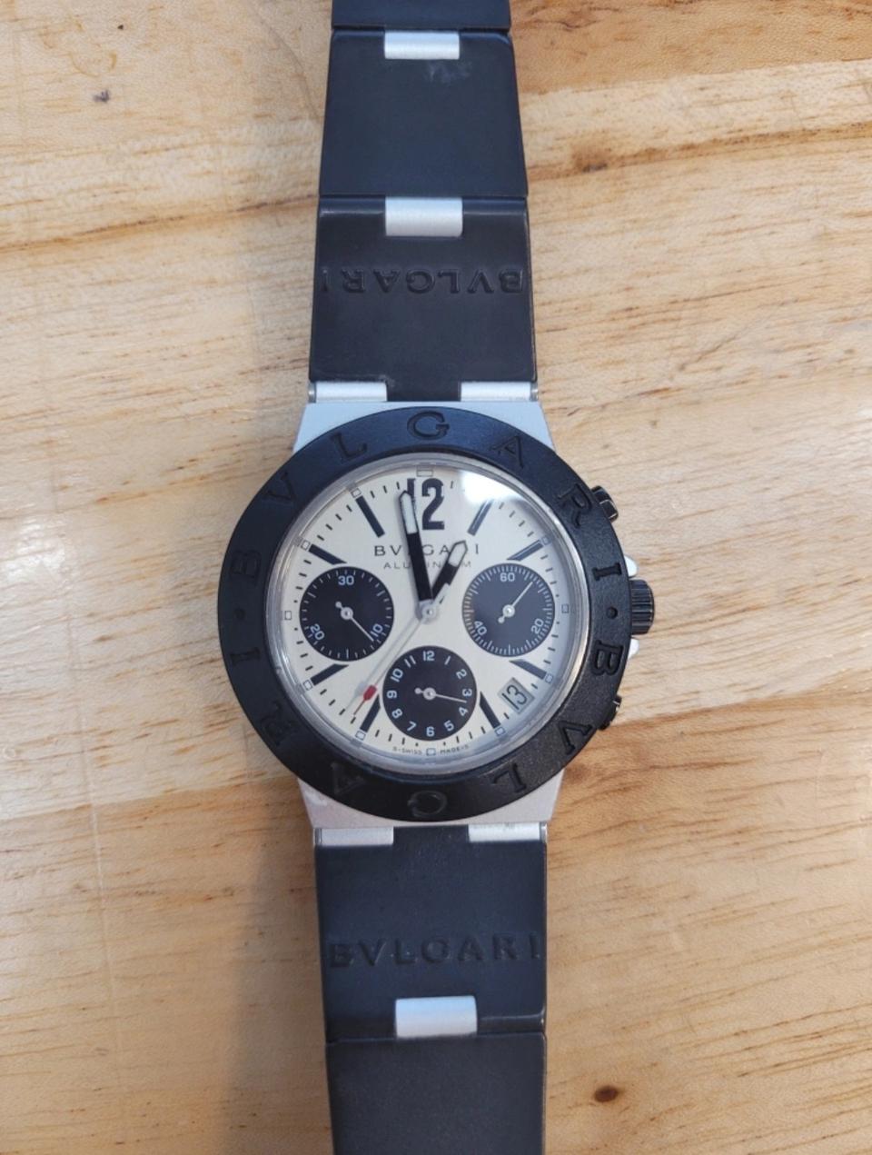 불가리 알루미늄 정품시계 희귀템 38mm